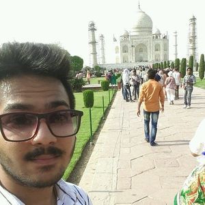 Meet your Posher, Jainil